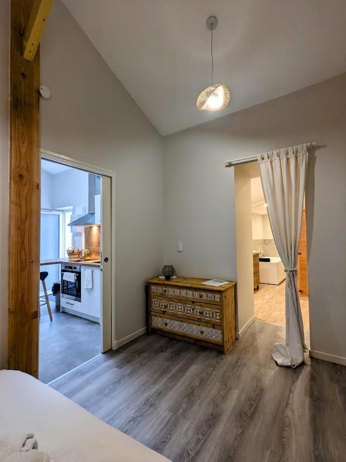 Le Boheme, Sauna & Spa Riorges Exteriör bild
